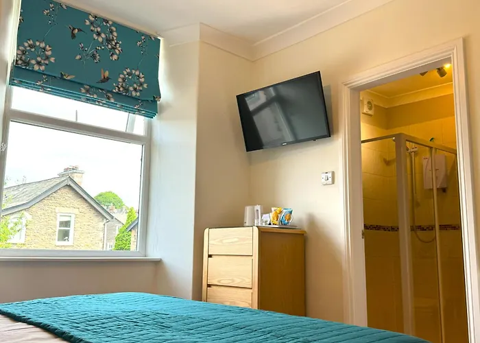 Thornbank House Offering Breakfast And With The Use Of Free Local Health Club