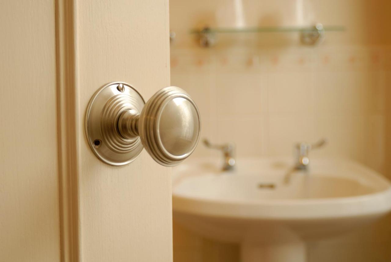 Гостевой дом Thornbank House Offering Breakfast And With The Use Of Free Local Health Club Уиндермир